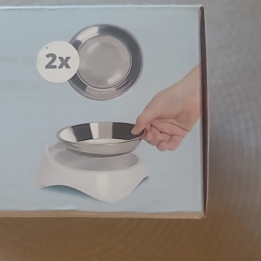 Cat Feeding Dish